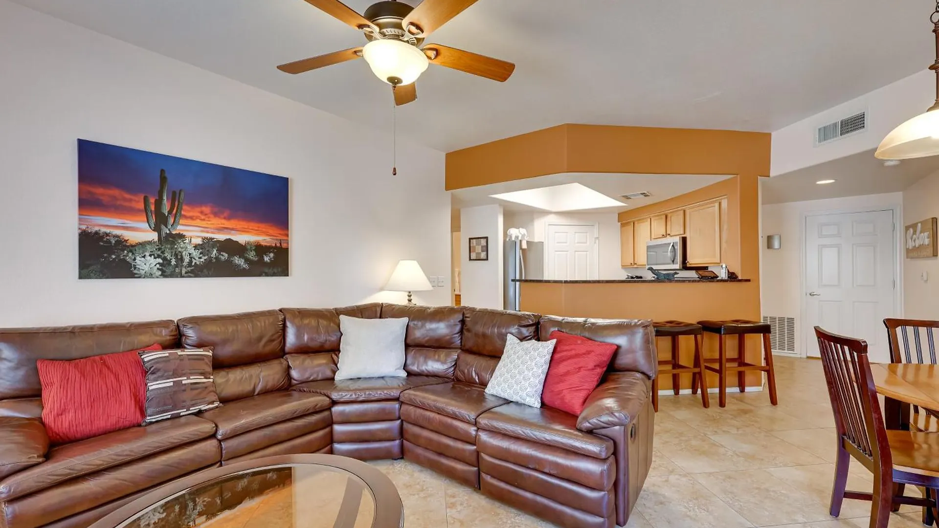 Sunny First-Floor Phoenix Condo With Community Pool 0*,  Ηνωμένες Πολιτείες της Αμερικής